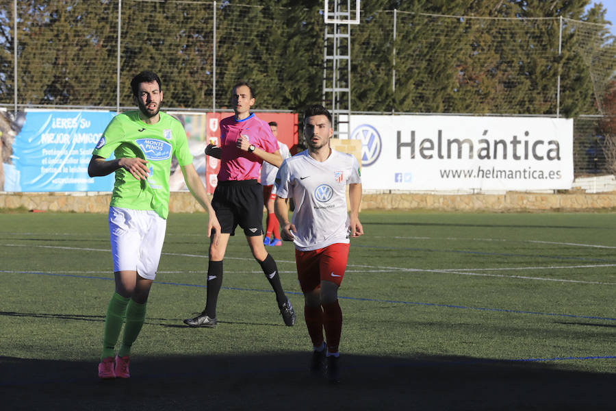 Fotos: Partido entre el Santa Marta y el Almazán