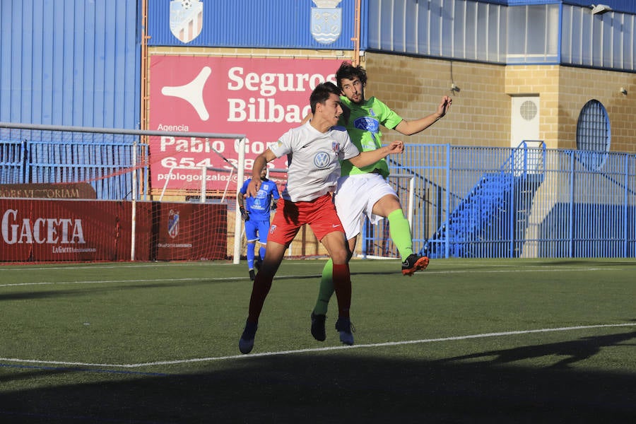 Fotos: Partido entre el Santa Marta y el Almazán