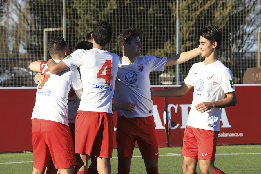 Fotos: Partido entre el Santa Marta y el Almazán