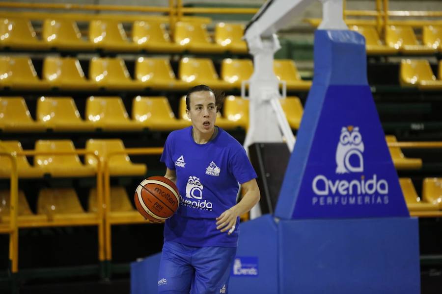Fotos: Primer entrenamiento de Miguel Ángel Ortega al frente del CB Avenida