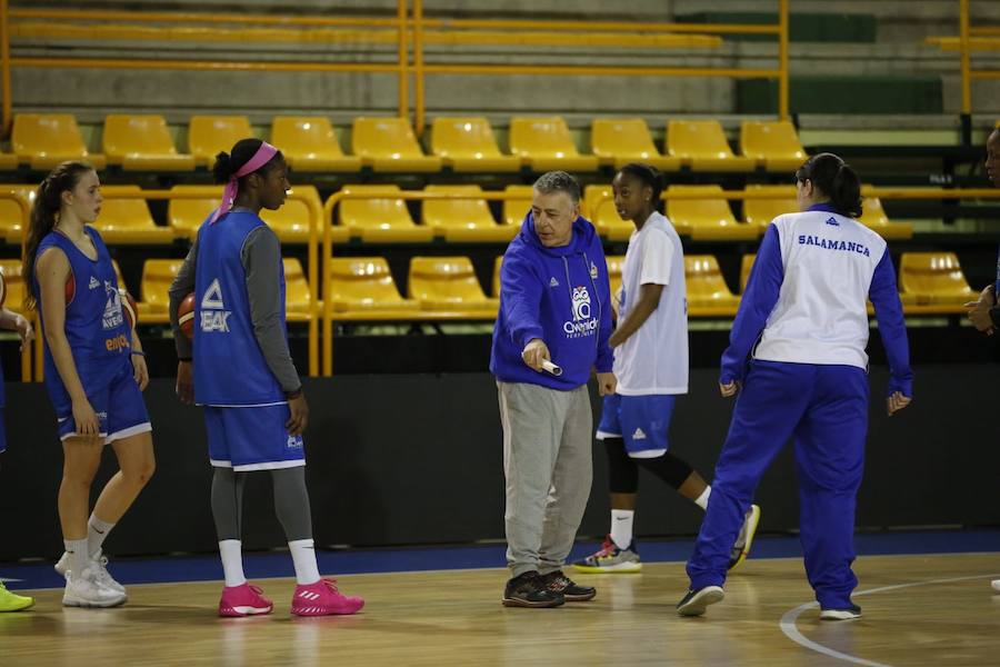 Fotos: Primer entrenamiento de Miguel Ángel Ortega al frente del CB Avenida