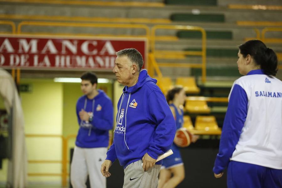 Fotos: Primer entrenamiento de Miguel Ángel Ortega al frente del CB Avenida