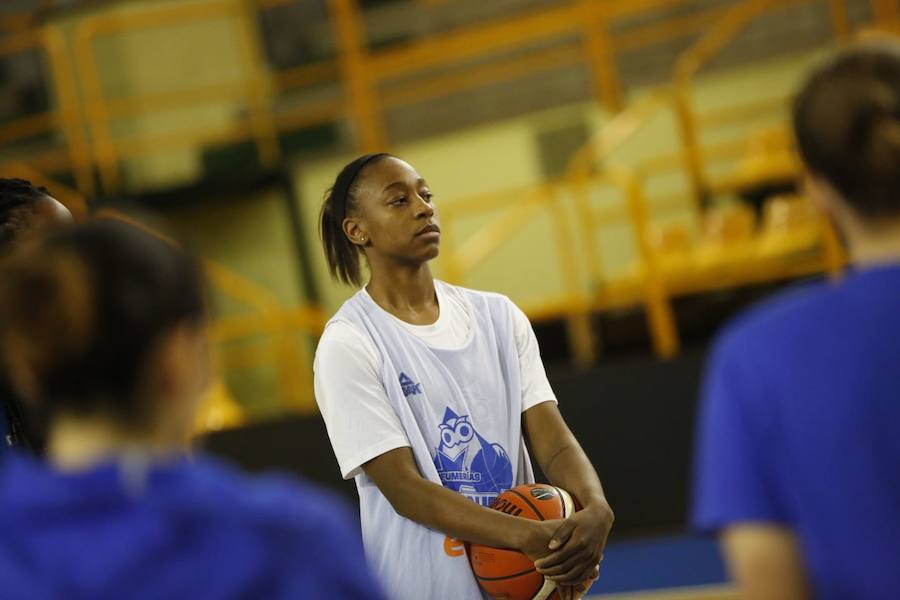 Fotos: Primer entrenamiento de Miguel Ángel Ortega al frente del CB Avenida