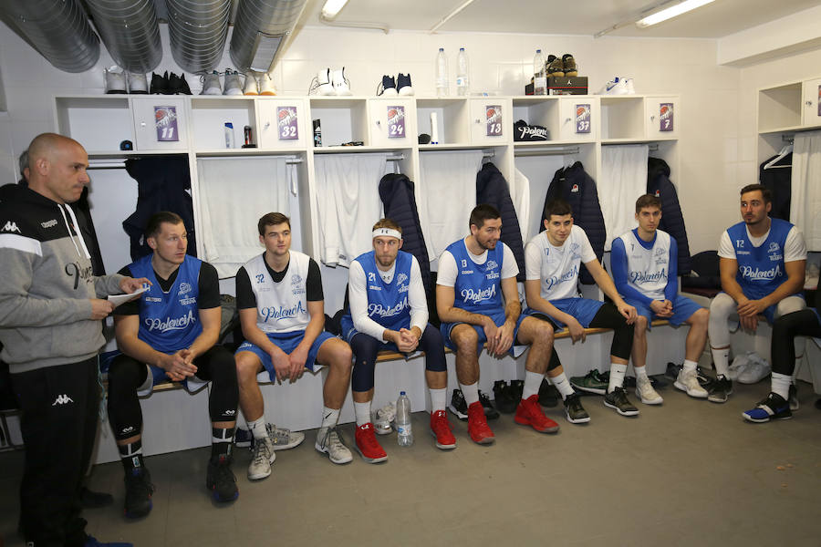 Fotos: Primer entrenamiento de Carles Marco con el Chocolates Trapa