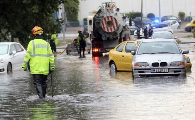 ¿Cómo conducir de forma segura un día de lluvia?