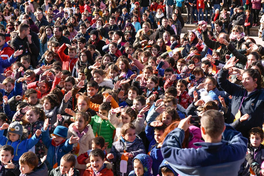 Fotos: Miles de niños de Valladolid celebran el Día de la Paz