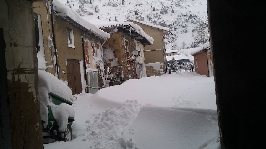 Fotos: Nevada en Velilla del Río Carrión
