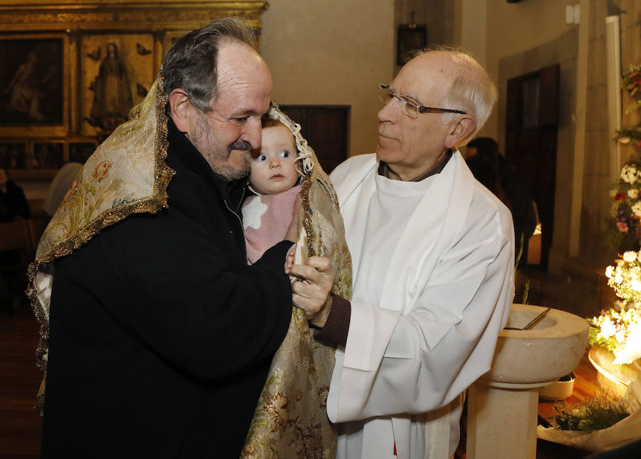 Fotos: Bendición bajo el manto de la patrona