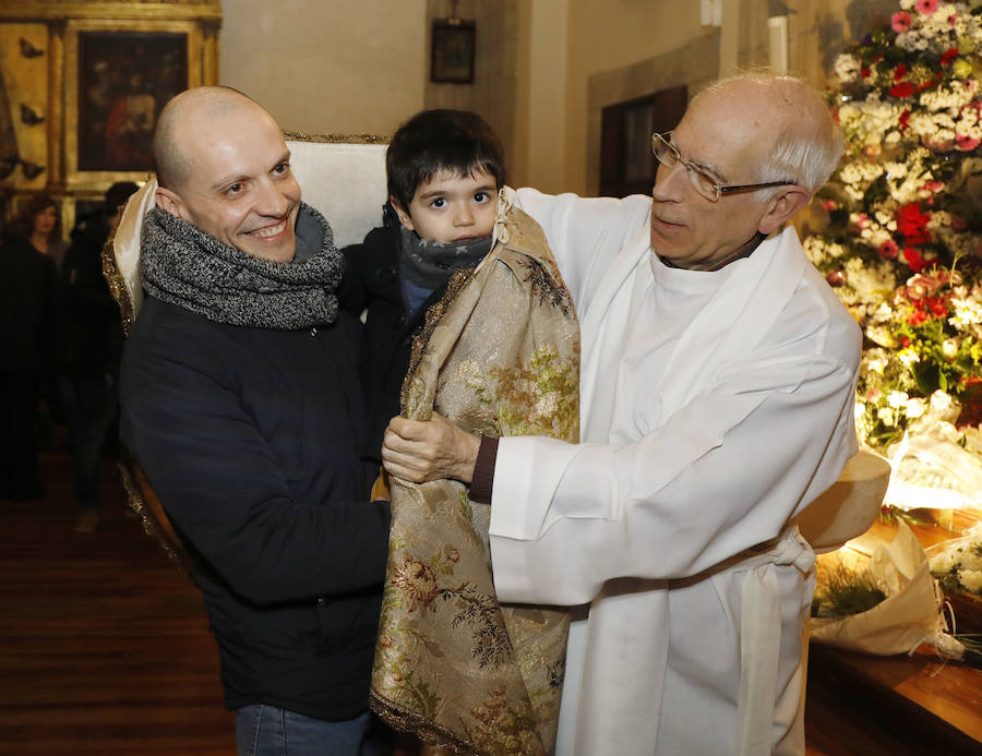 Fotos: Bendición bajo el manto de la patrona