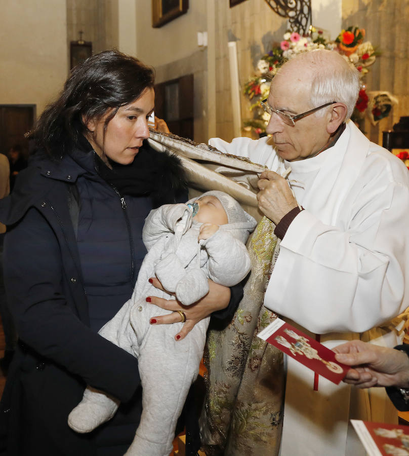 Fotos: Bendición bajo el manto de la patrona
