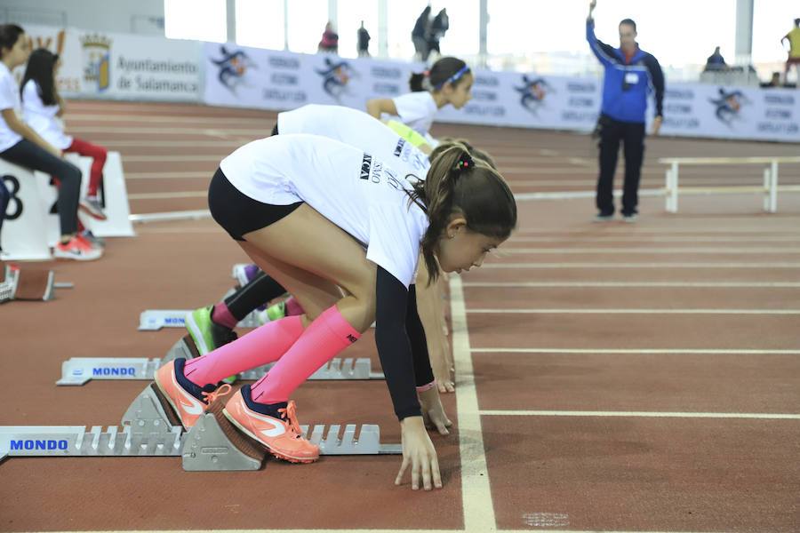 Fotos: El Provincial de pista cubierta en Salamanca llena la Gil Pérez (4/4)