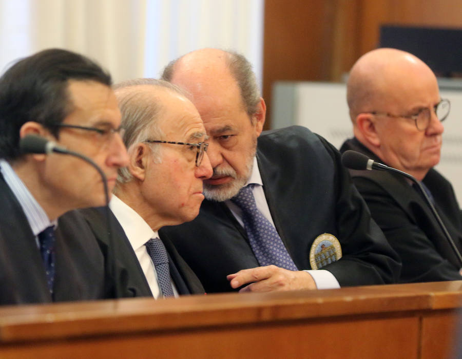 Fotos: Inicio del juicio por las prejubilaciones de Caja Segovia