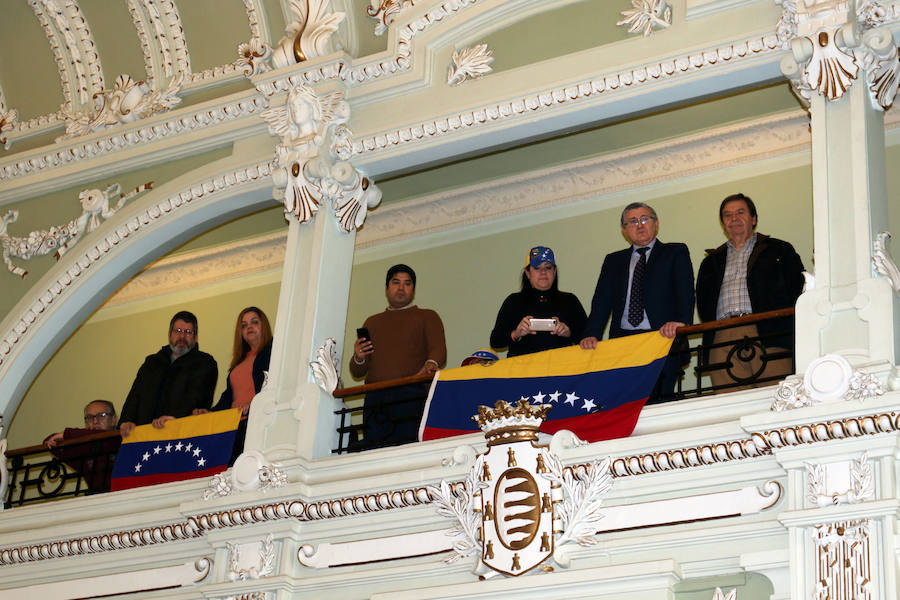 Fotos: Pleno del mes de febrero en el Ayuntamiento de Valladolid