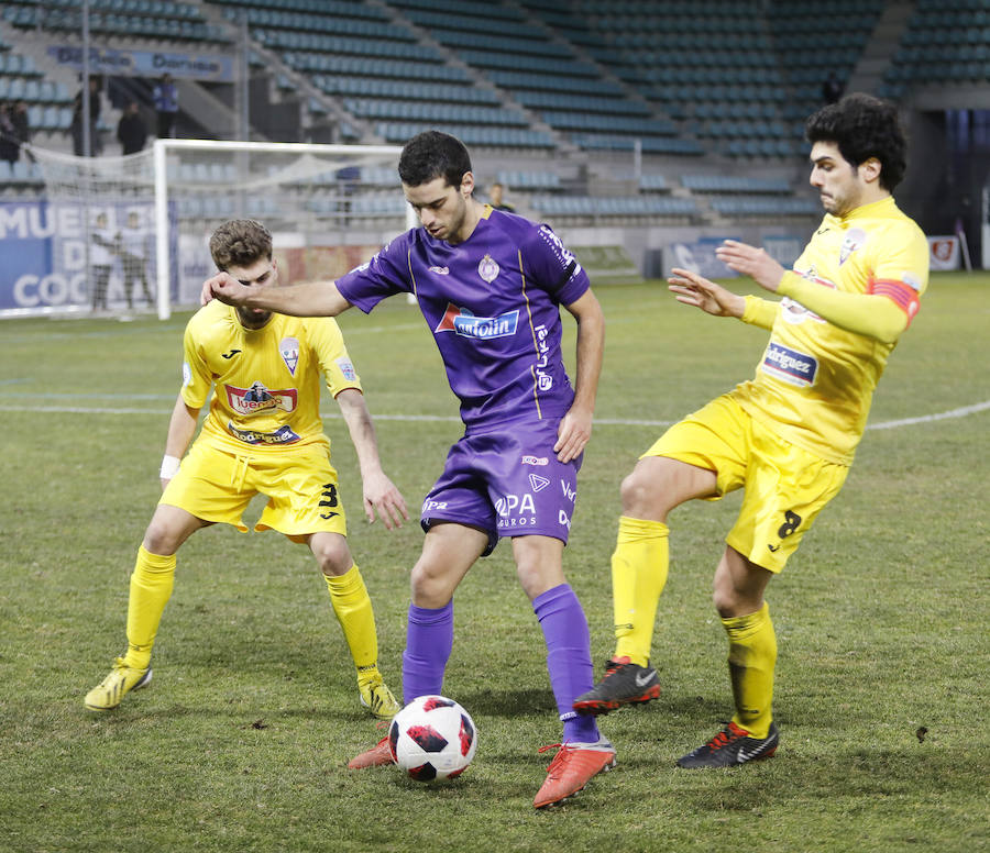 Fotos: Palencia Cristo Atlético 2 - 1 La Bañeza