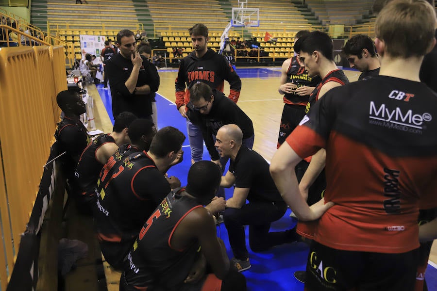 Fotos: CB Tormes vs Juaristi (40-71)