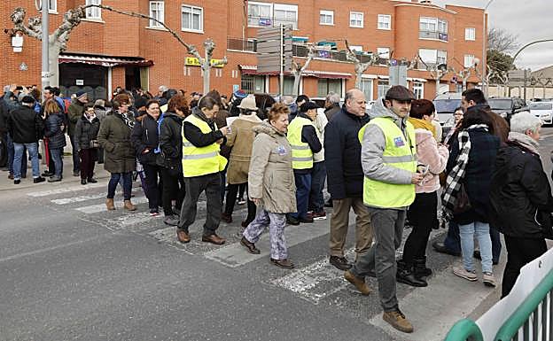 Concentración este domingo en Peñafiel, Valladolid, para reivindicar la construcción de la Autovía del Duero. 