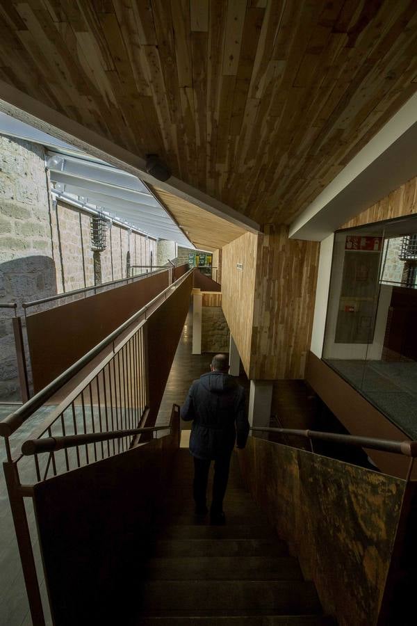 La Diputación de Valladolid destina 2,25 millones a recuperar la fortaleza 'mágica' para convertirla en referencia nacional y europea : en el castillo de los castillos