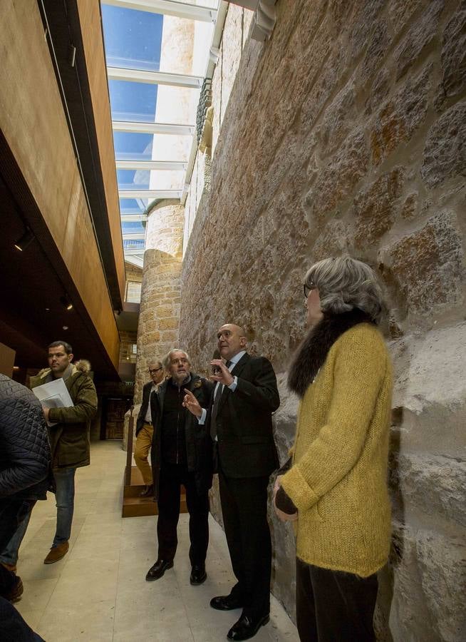 La Diputación de Valladolid destina 2,25 millones a recuperar la fortaleza 'mágica' para convertirla en referencia nacional y europea : en el castillo de los castillos