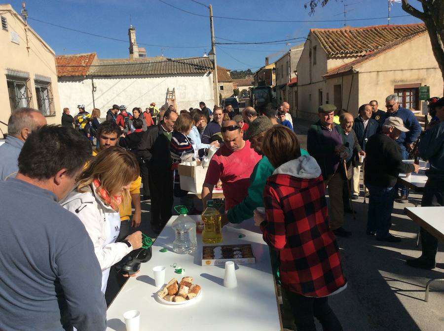 Fotos: Robladillo celebra su tradicional matanza