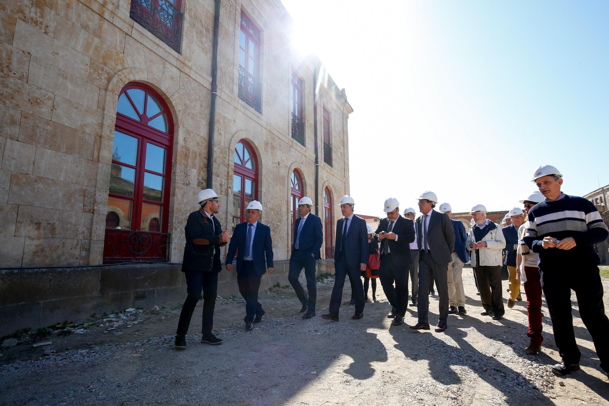 El complejo Granja Escuela del Centro Integrado de Formación Profesional Rodríguez Fabrés albergará a partir del próximo curso los ciclos de FP de Cocina, Restauración y Alojamiento, que se venían impartiendo en el edificio de la Fonda de la Vera Cruz, perteneciente al IES Vaguada de la Palma