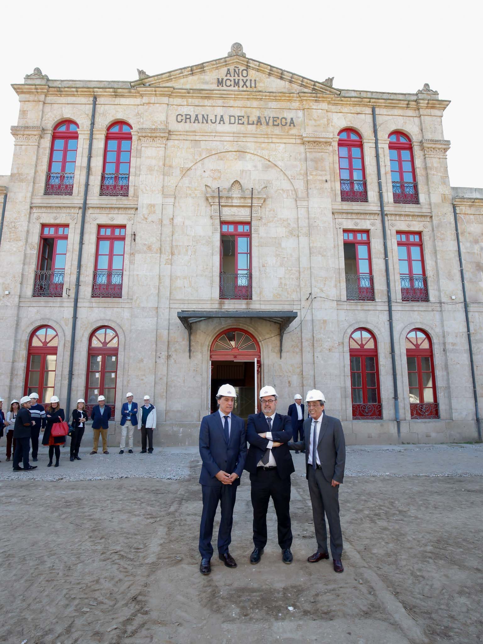 El complejo Granja Escuela del Centro Integrado de Formación Profesional Rodríguez Fabrés albergará a partir del próximo curso los ciclos de FP de Cocina, Restauración y Alojamiento, que se venían impartiendo en el edificio de la Fonda de la Vera Cruz, perteneciente al IES Vaguada de la Palma