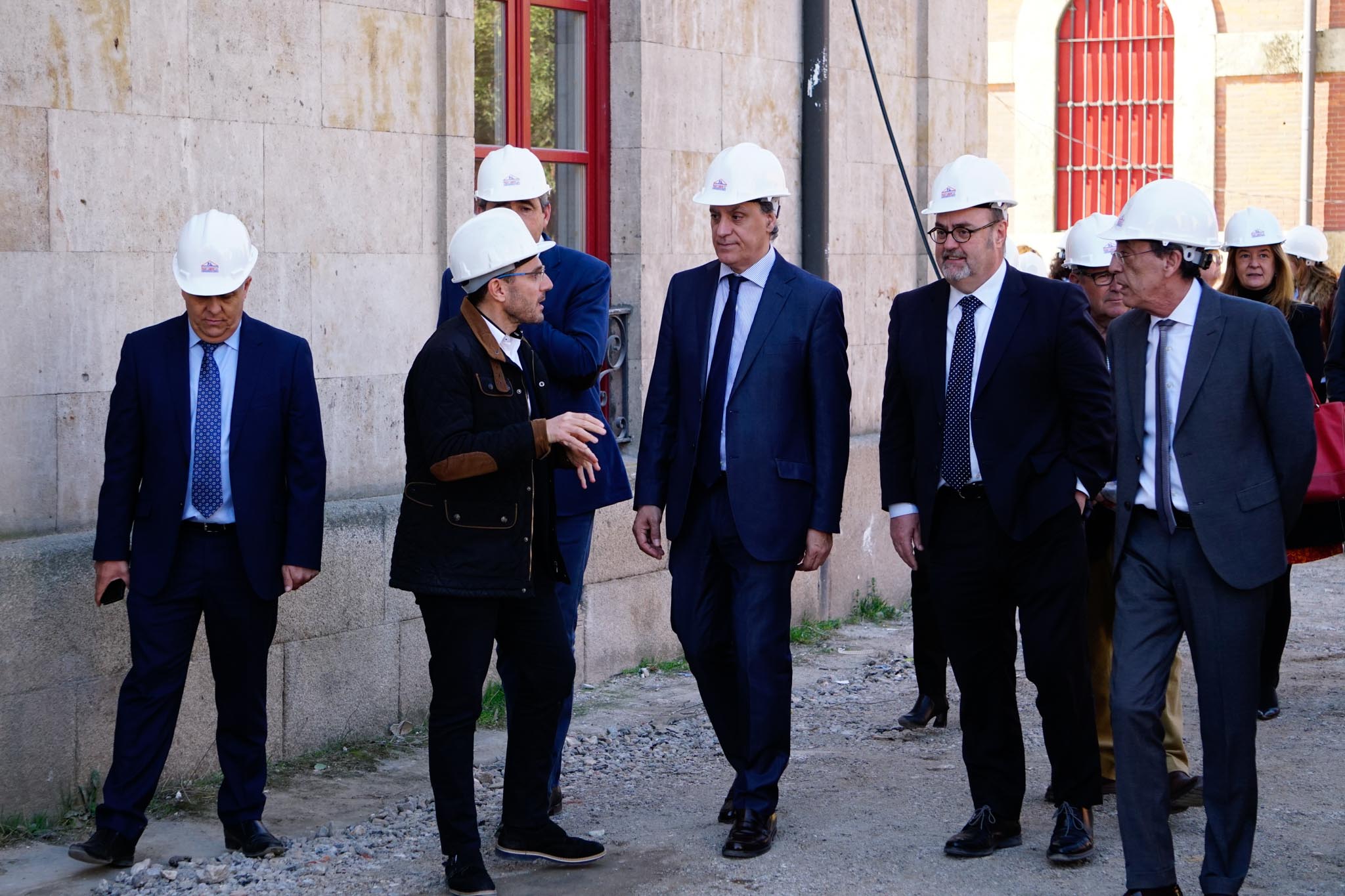 El complejo Granja Escuela del Centro Integrado de Formación Profesional Rodríguez Fabrés albergará a partir del próximo curso los ciclos de FP de Cocina, Restauración y Alojamiento, que se venían impartiendo en el edificio de la Fonda de la Vera Cruz, perteneciente al IES Vaguada de la Palma