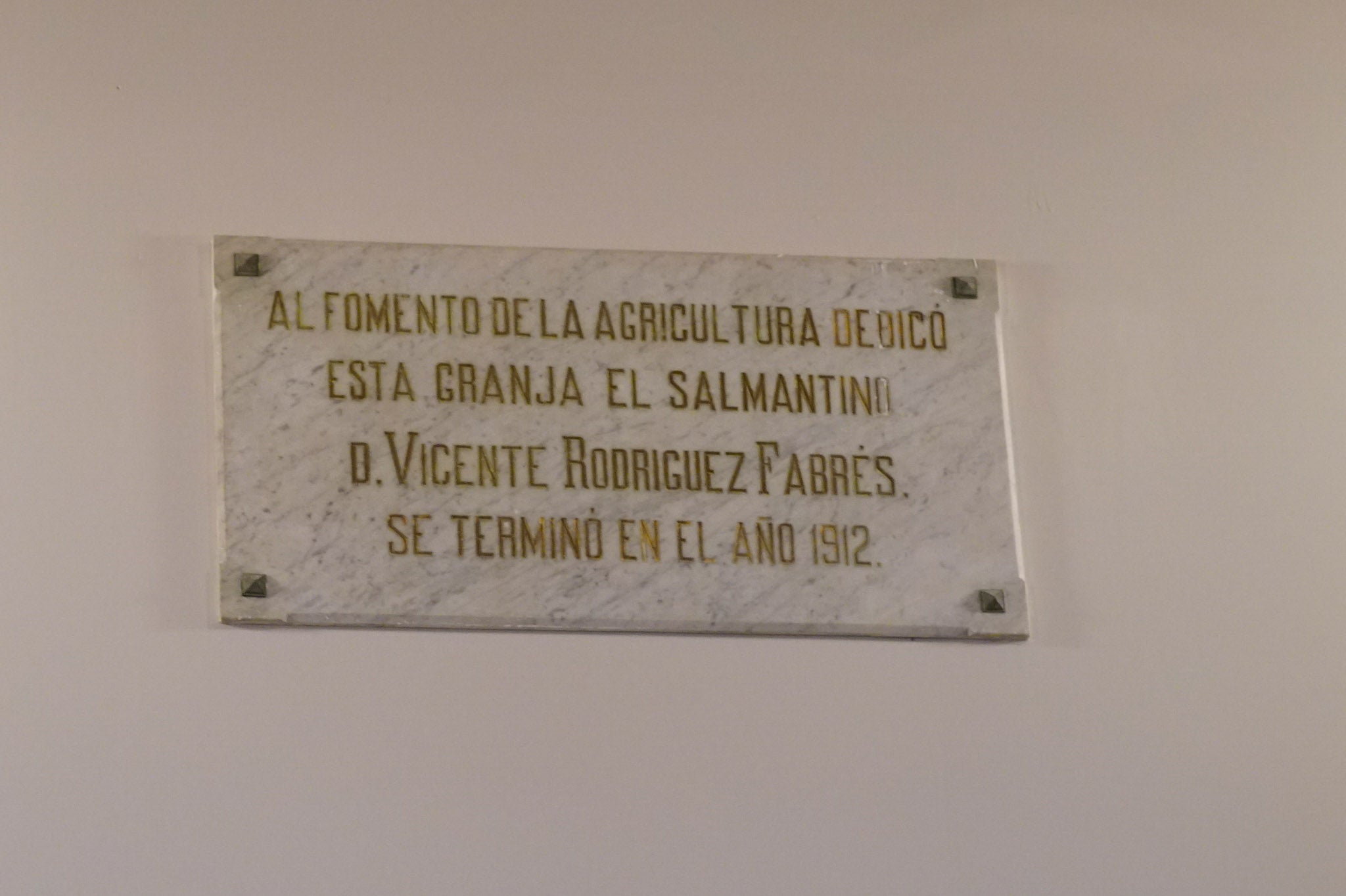 El complejo Granja Escuela del Centro Integrado de Formación Profesional Rodríguez Fabrés albergará a partir del próximo curso los ciclos de FP de Cocina, Restauración y Alojamiento, que se venían impartiendo en el edificio de la Fonda de la Vera Cruz, perteneciente al IES Vaguada de la Palma