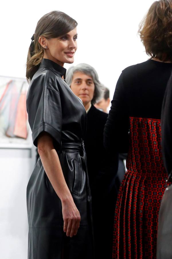 Don Felipe y doña Letizia asistieron hoy a la apertura de la Feria Internacional de Arte Contemporáneo ARCO en el recinto ferial IFEMA de Madrid, con Perú como país invitado en esta edición