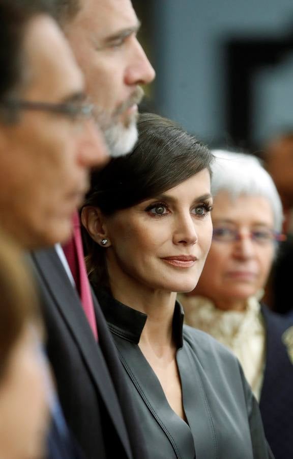 Don Felipe y doña Letizia asistieron hoy a la apertura de la Feria Internacional de Arte Contemporáneo ARCO en el recinto ferial IFEMA de Madrid, con Perú como país invitado en esta edición