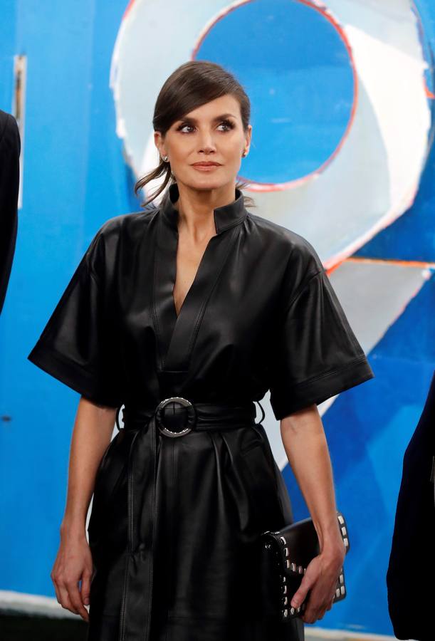 Don Felipe y doña Letizia asistieron hoy a la apertura de la Feria Internacional de Arte Contemporáneo ARCO en el recinto ferial IFEMA de Madrid, con Perú como país invitado en esta edición