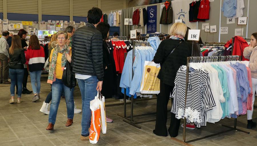 Fotos: Sábado en la Feria del Stock en Valladolid