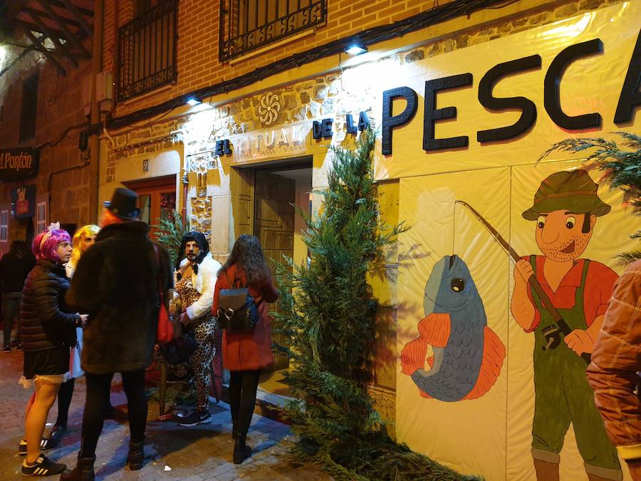 Fotos: Aguilar luce sus primeros y originales disfraces en el Carnaval de la Galleta