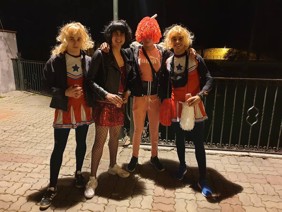 Fotos: Aguilar luce sus primeros y originales disfraces en el Carnaval de la Galleta