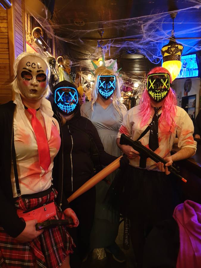 Fotos: Aguilar luce sus primeros y originales disfraces en el Carnaval de la Galleta