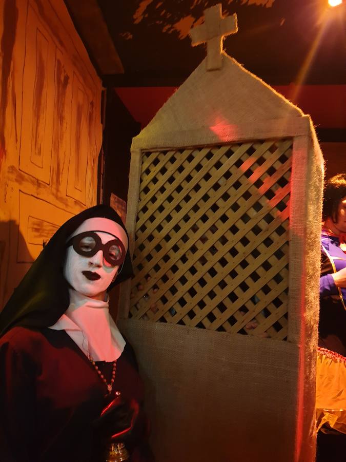 Fotos: Aguilar luce sus primeros y originales disfraces en el Carnaval de la Galleta