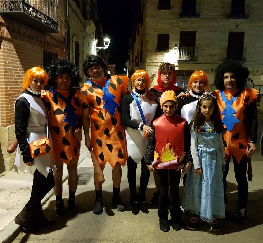 Fotos: Carnaval nocturno en Astudillo