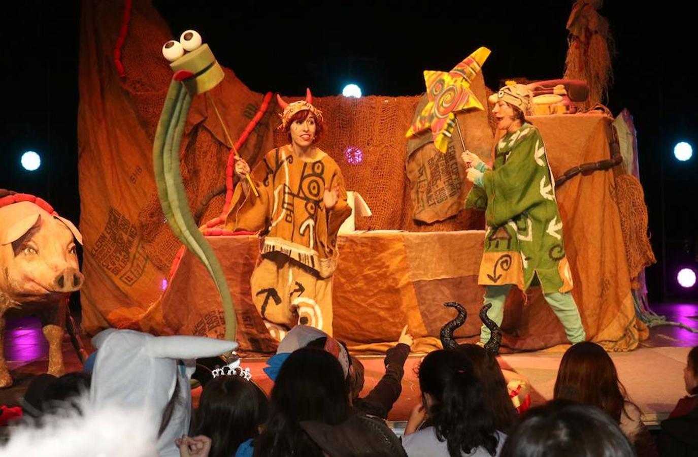 Fotos: Fiesta de carnaval en LAVA de Valladolid