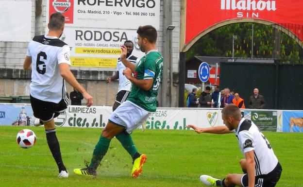 Una acción del partido de la primera vuelta. 