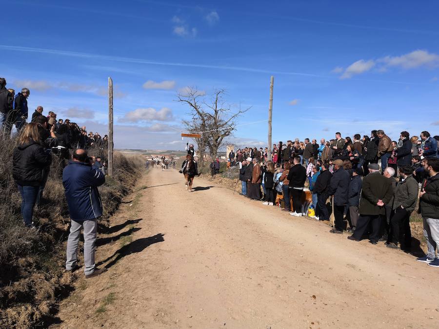 Fotos: Carrera de cintas de los quintos de Torrelobatón