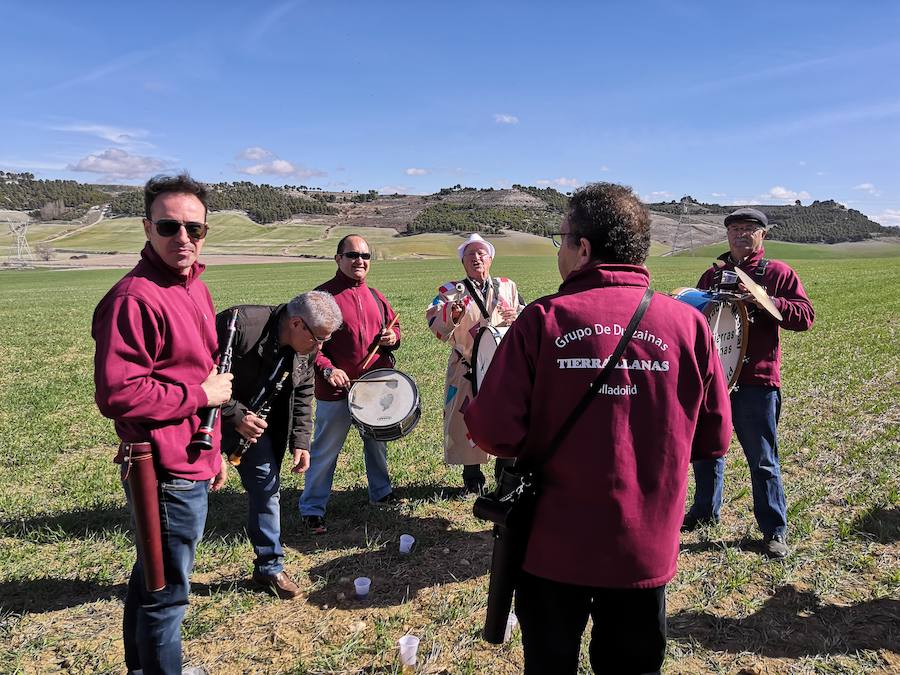Fotos: Carrera de cintas de los quintos de Torrelobatón