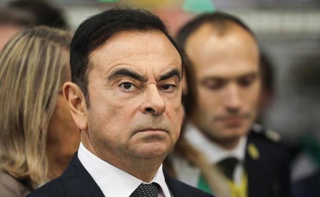Carlos Ghosn. 