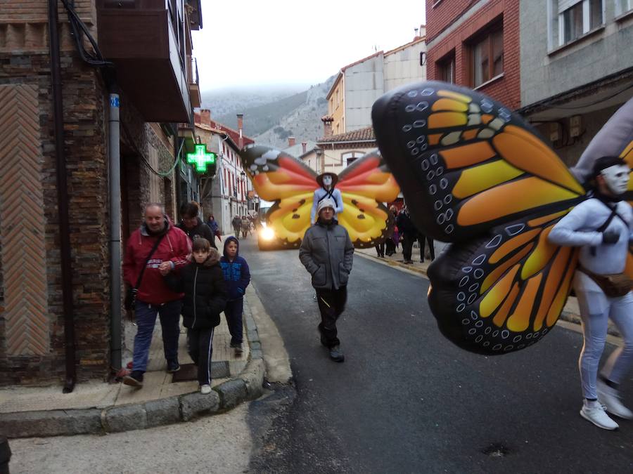 Fotos: Defile de Carnaval en Velilla