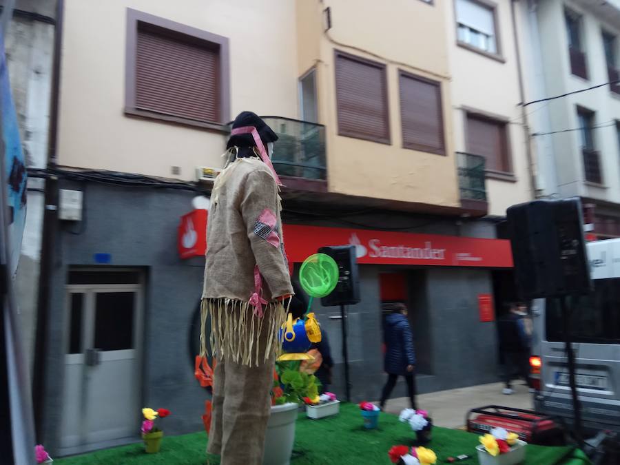 Fotos: Defile de Carnaval en Velilla