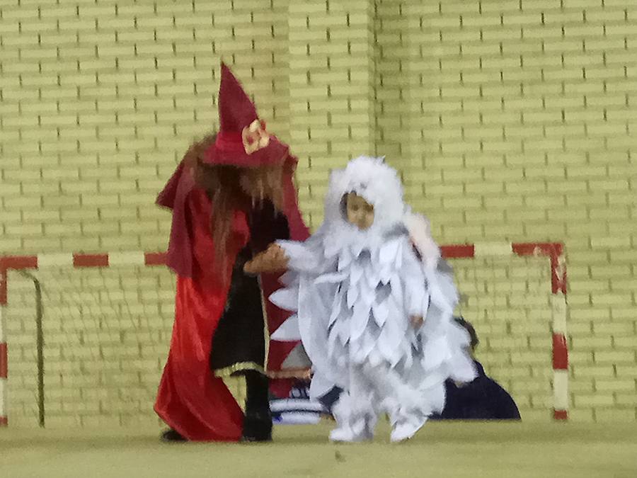 Fotos: Defile de Carnaval en Velilla