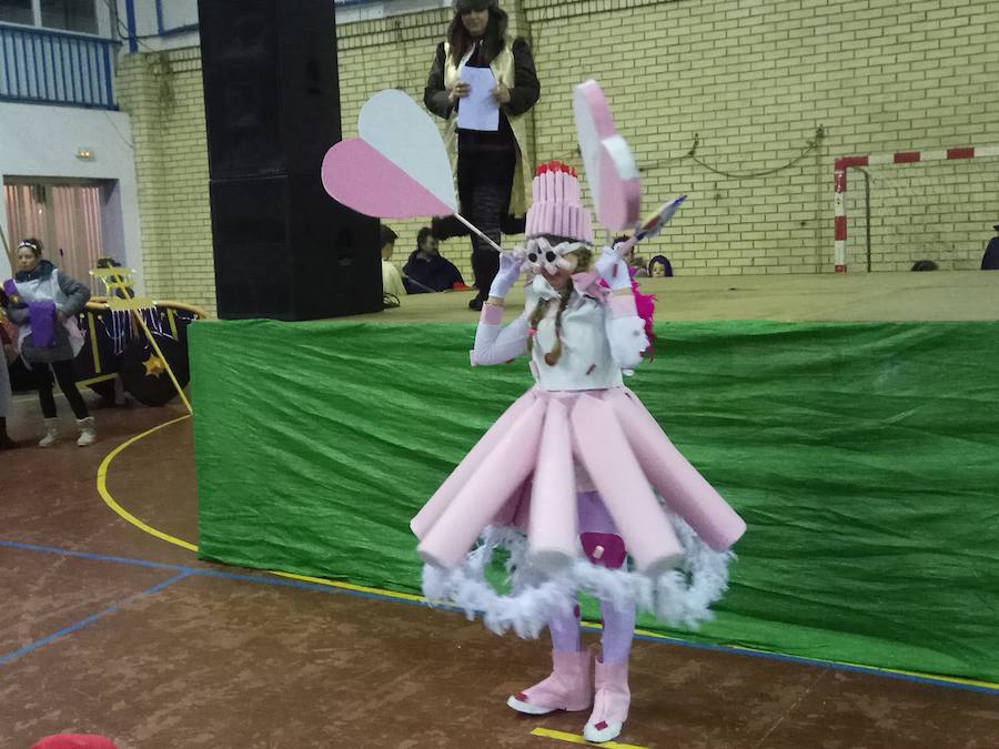 Fotos: Defile de Carnaval en Velilla