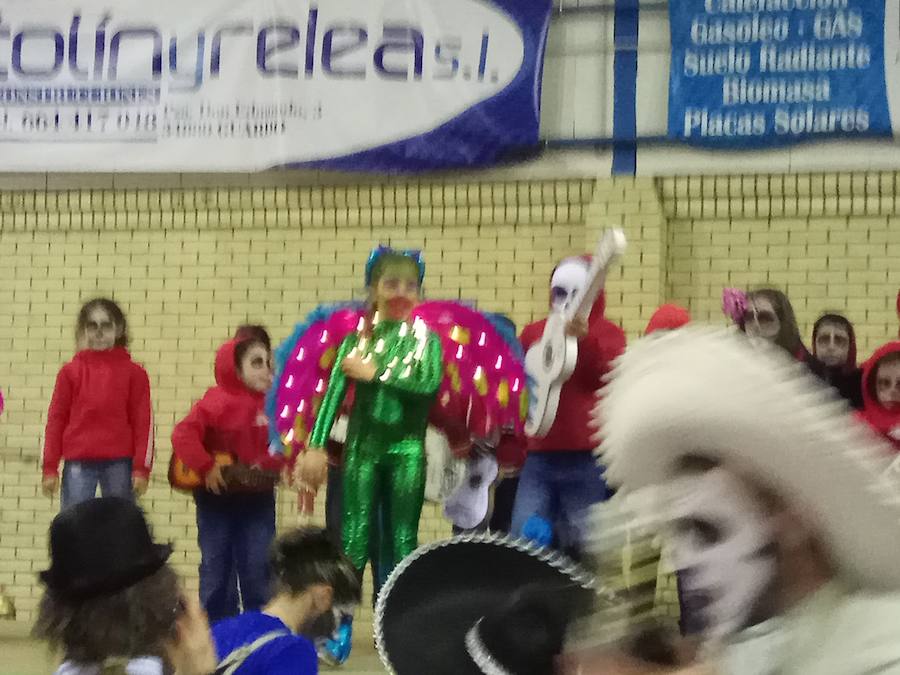 Fotos: Defile de Carnaval en Velilla