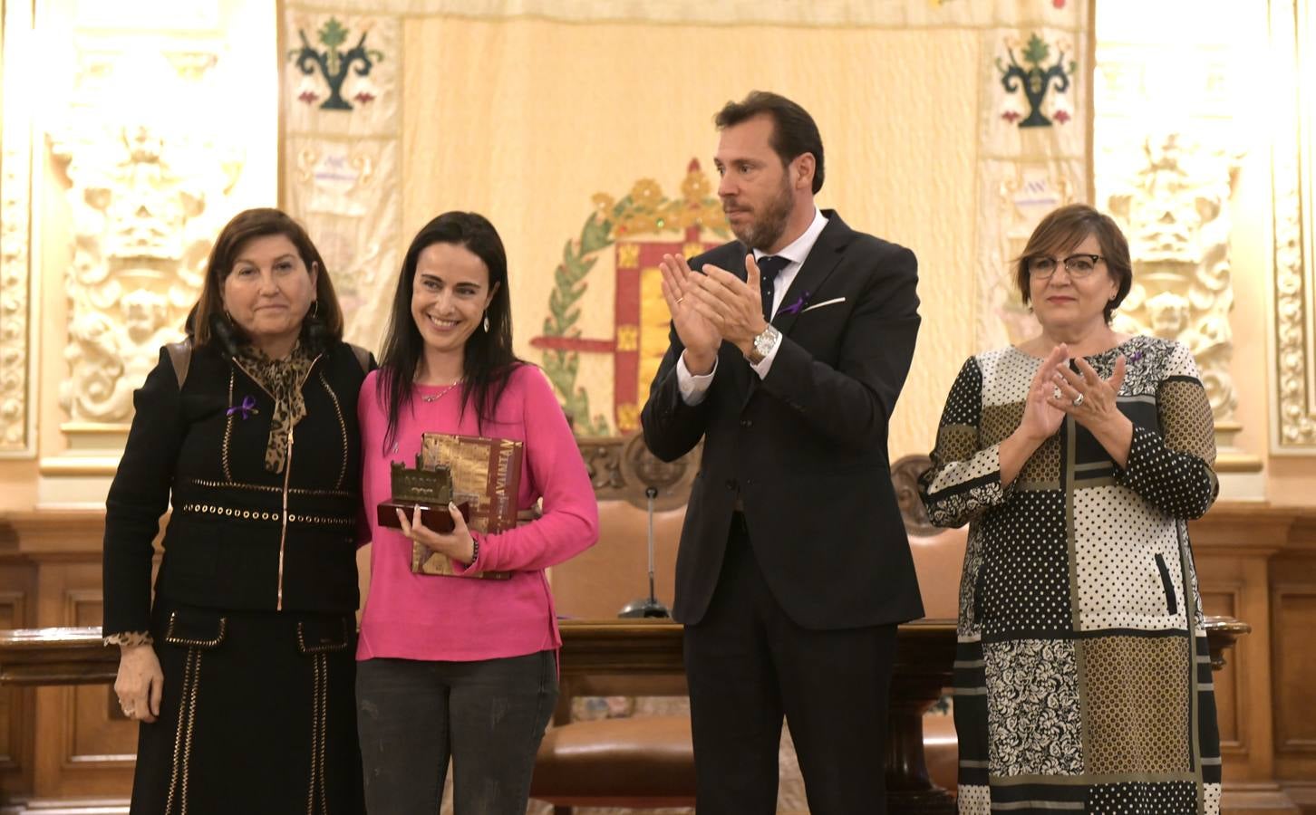 La lectura del manifiesto ha corrido a cargo de la coordinadora de UGT Renault-España, Laura del Ser Prieto