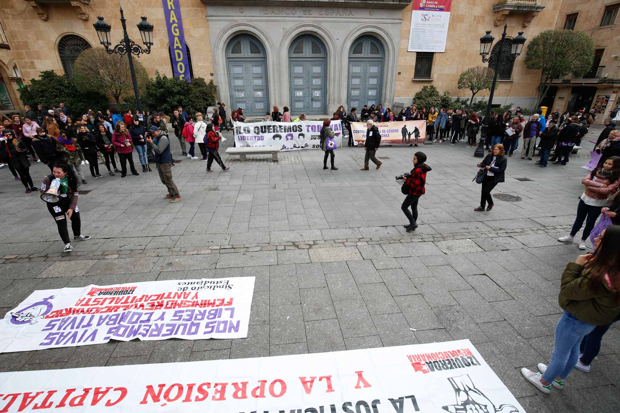 Fotos: Concentración estudiantil del 8-M en la plaza de los Bandos de Salamanca