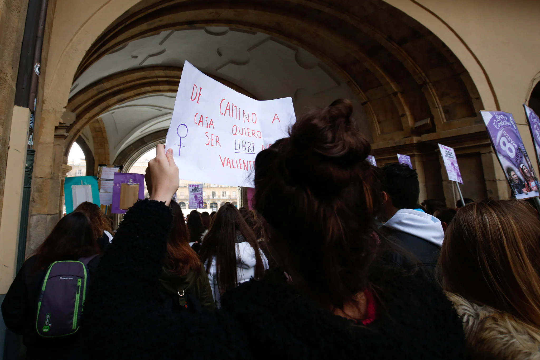 Fotos: Concentración estudiantil del 8-M en la plaza de los Bandos de Salamanca