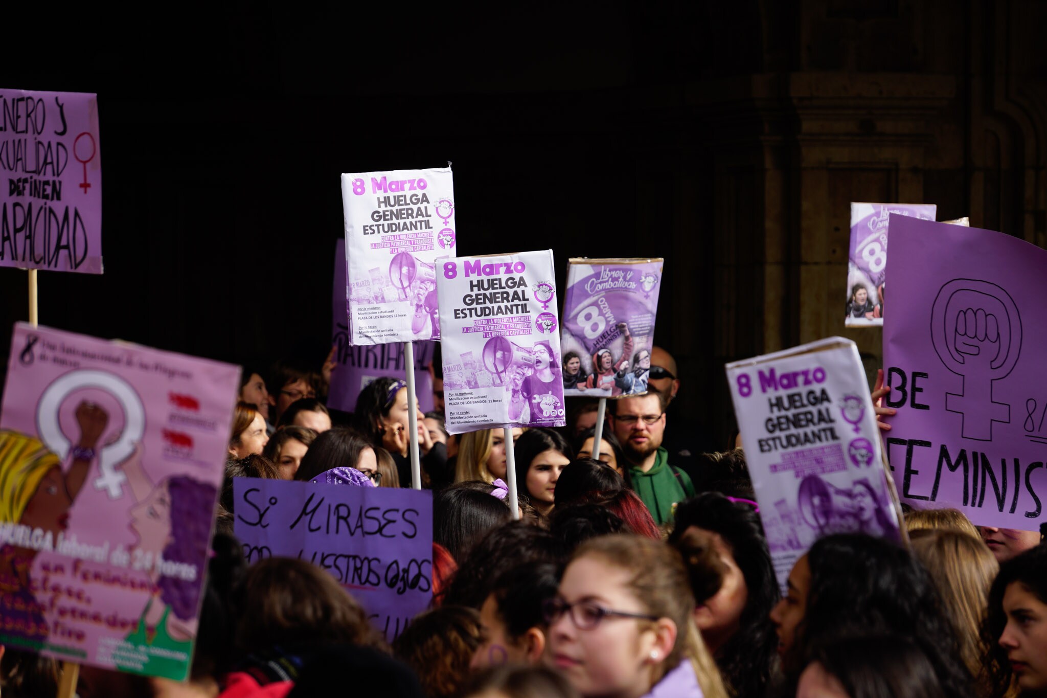 Fotos: Concentración estudiantil del 8-M en la plaza de los Bandos de Salamanca